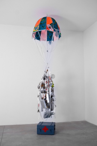 CLOUD - WINDOW ON THE WORLD